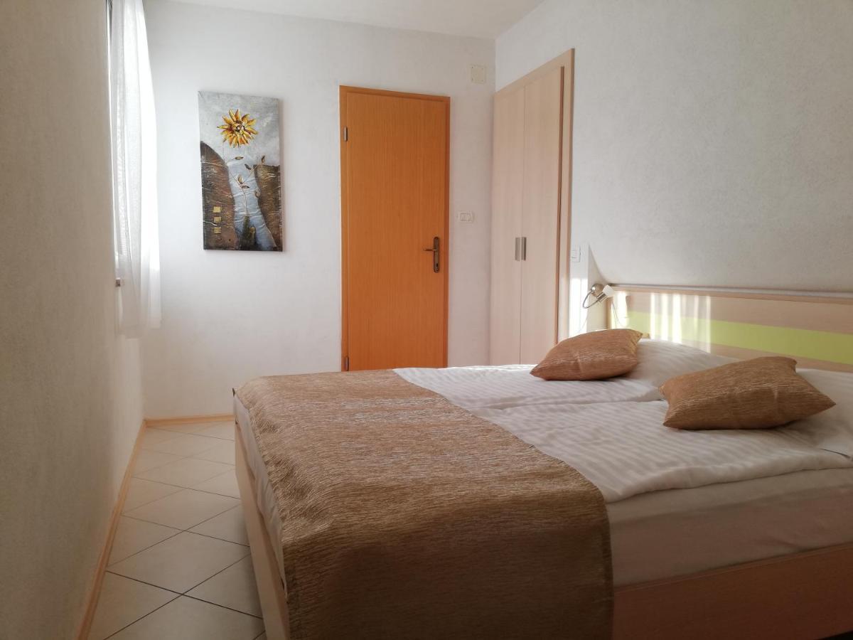 Apartments With A Parking Space Rabac, Labin - 13151 Zewnętrze zdjęcie